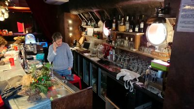 Le bar et arrière bar - Patrice Migairou Architecte d'intérieur CFAI